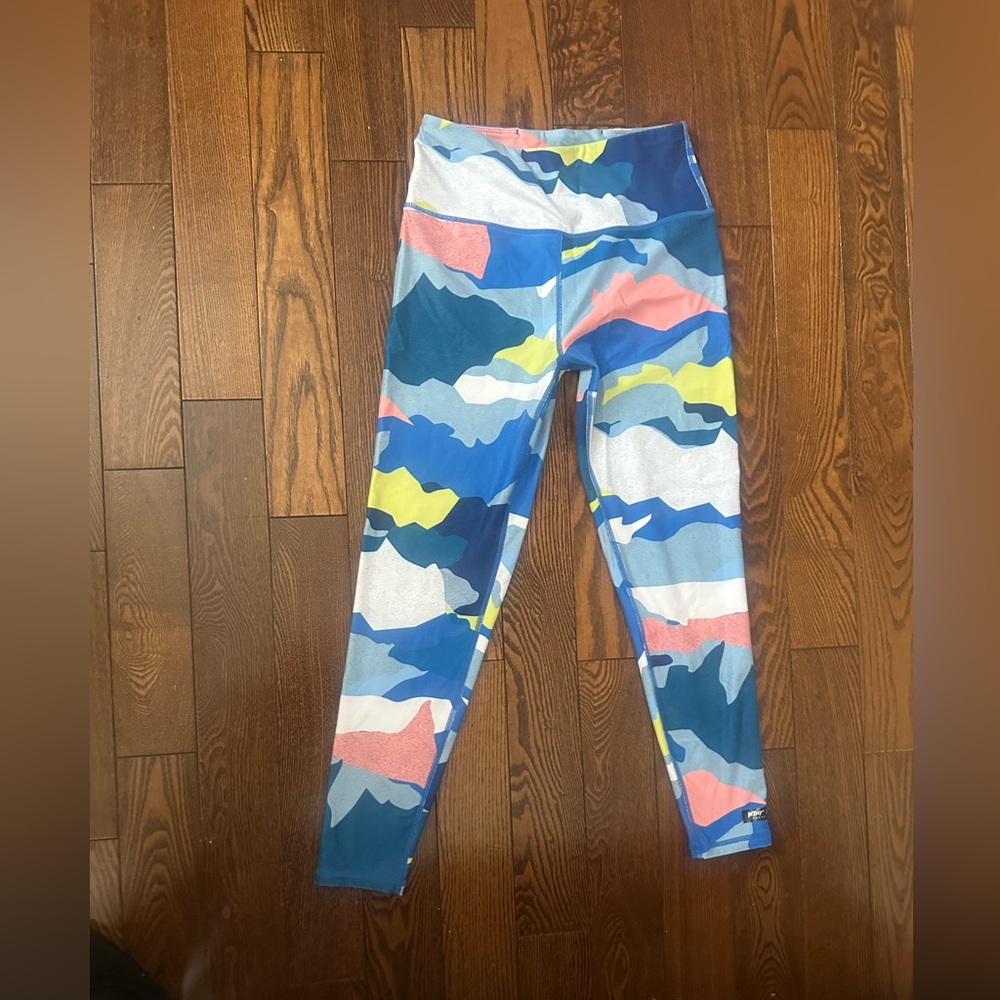 Betsey Johnson Multicolor Abstract Leggings